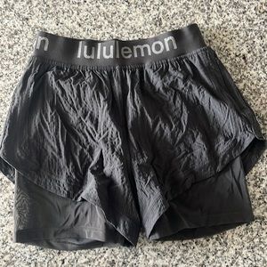 Lululemon running shorts. SIZE 6 Inseam measures 3.5".